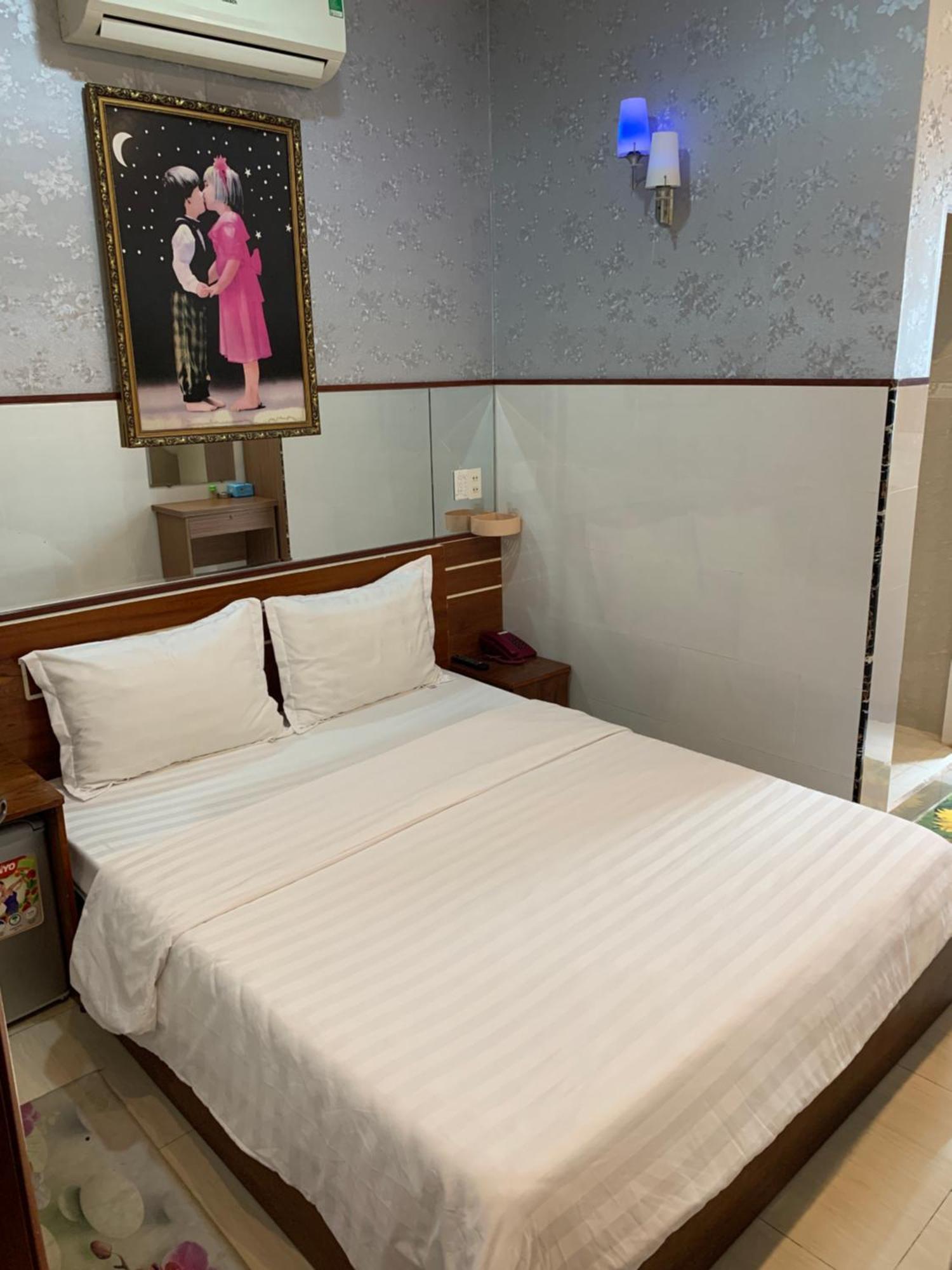 Khach San Kim Hung 2 Hotel Bac Lieu ภายนอก รูปภาพ
